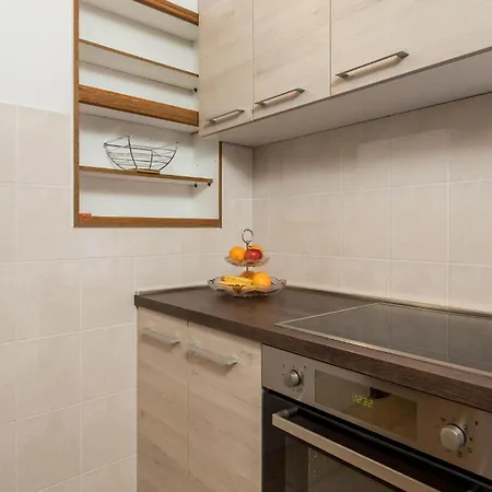 Apartment Gorgeous In With Kitchen *